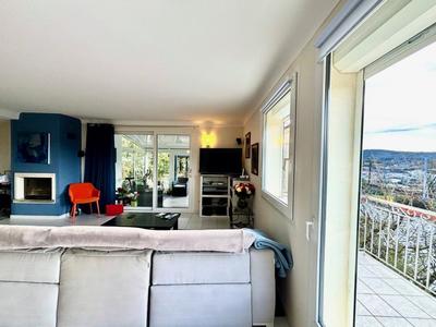 Maison - 128 m² - 6 pièces