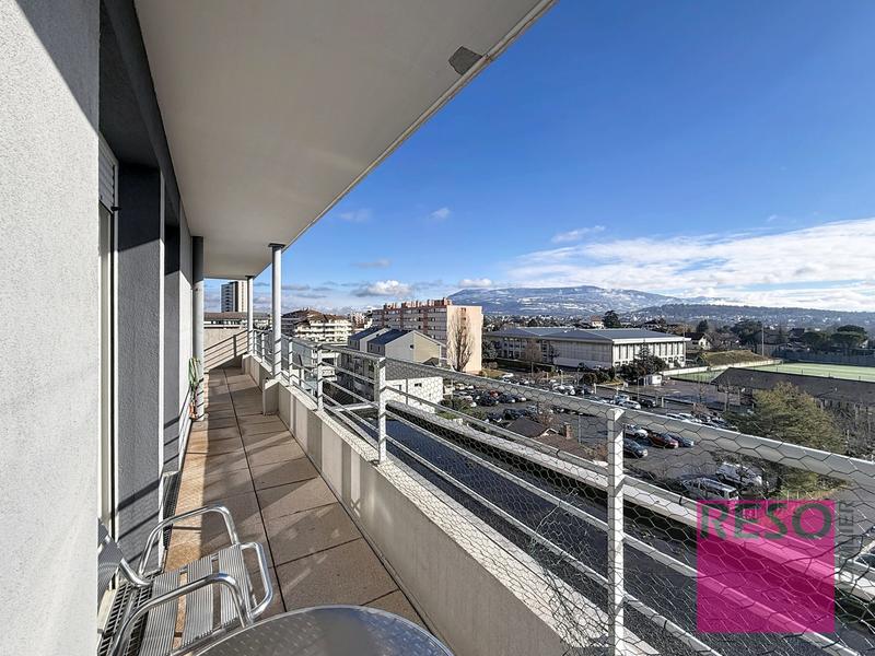 Appartement - 93 m² - 3 pièces