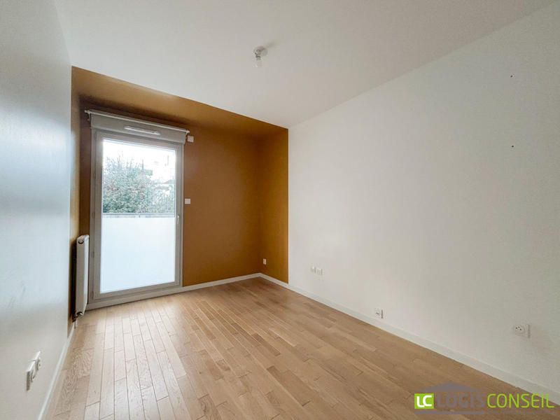 Appartement - 97 m² - 5 pièces