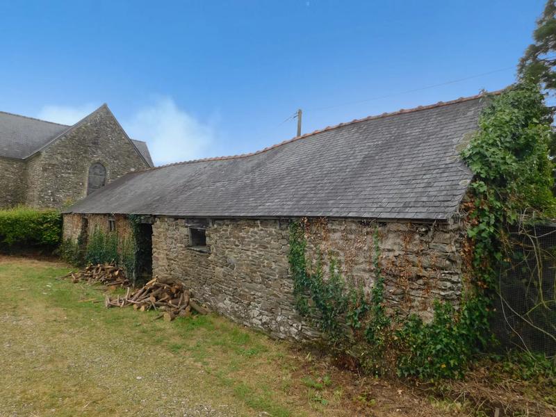 Maison - 104 m² - 4 pièces