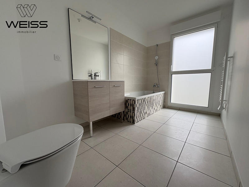 Appartement - 104 m² - 4 pièces