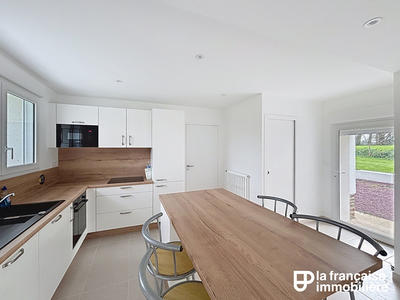 Maison - 119 m² - 6 pièces