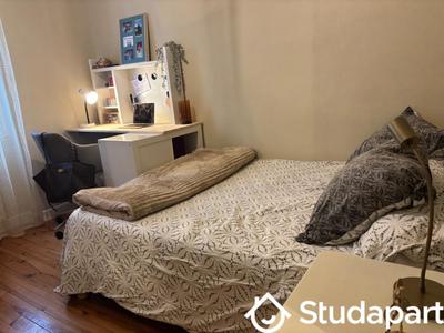 Chambre - 24 m² - 1 pièce