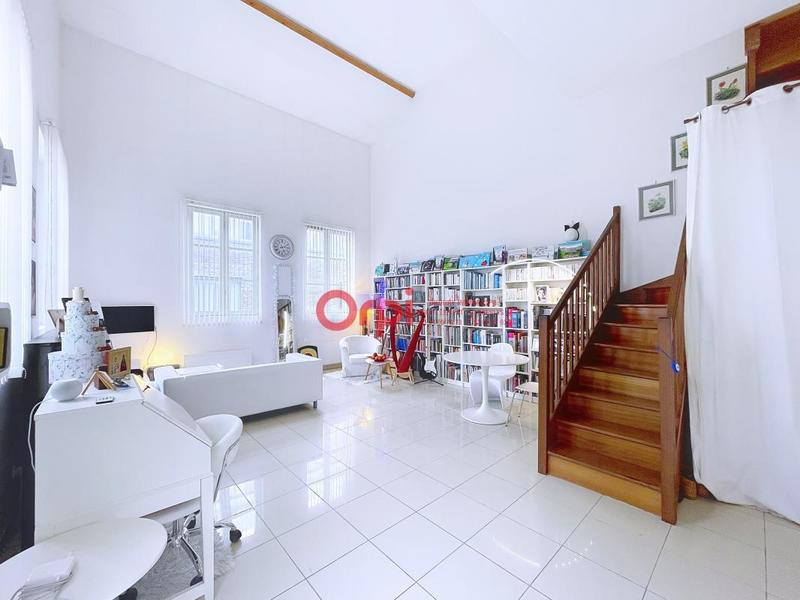 Duplex - 94 m² - 4 pièces