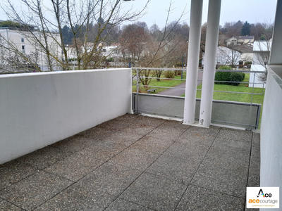 Appartement - 86 m² - 4 pièces