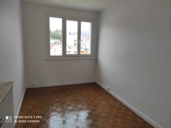 Appartement - 68 m² - 4 pièces