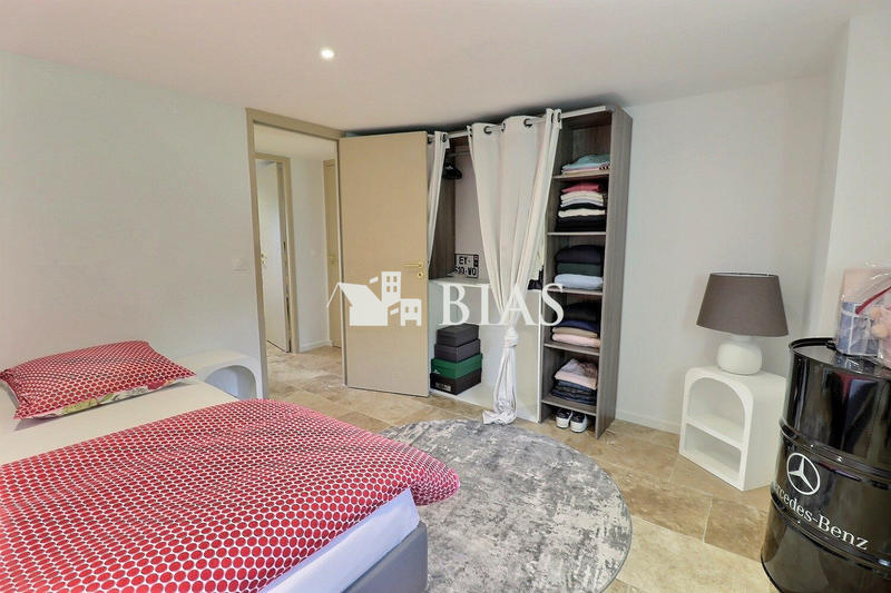 Maison - 160 m² - 7 pièces