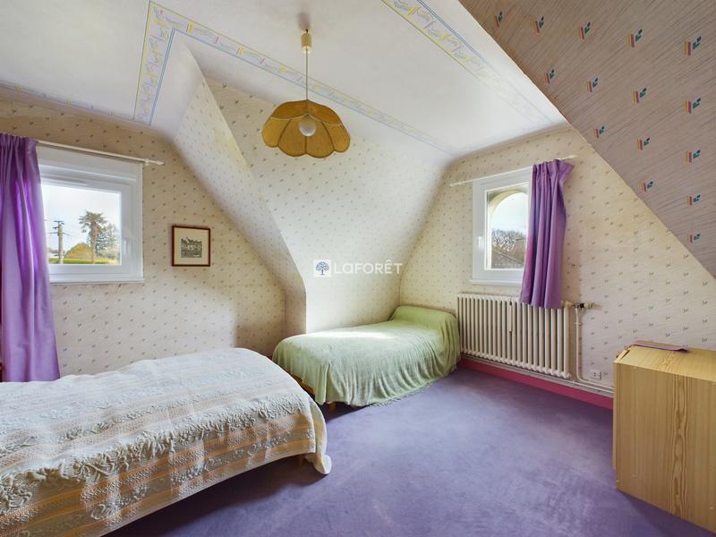 Maison - 104 m² - 5 pièces