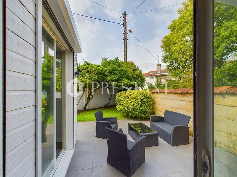 Maison - 190 m² - 7 pièces