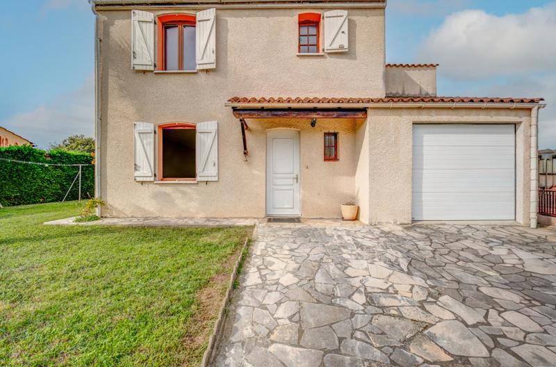 Maison - 140 m² - 5 pièces