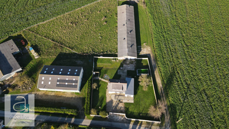 Maison - 140 m² - 7 pièces