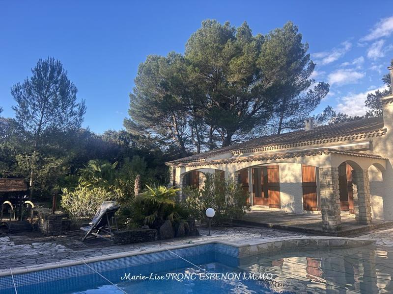 Villa - 194 m² - 7 pièces