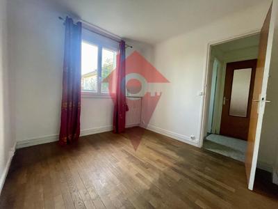 Maison - 97 m² - 4 pièces