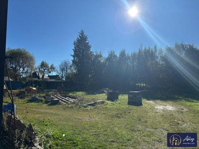 Maison - 540 m² - 1 pièce