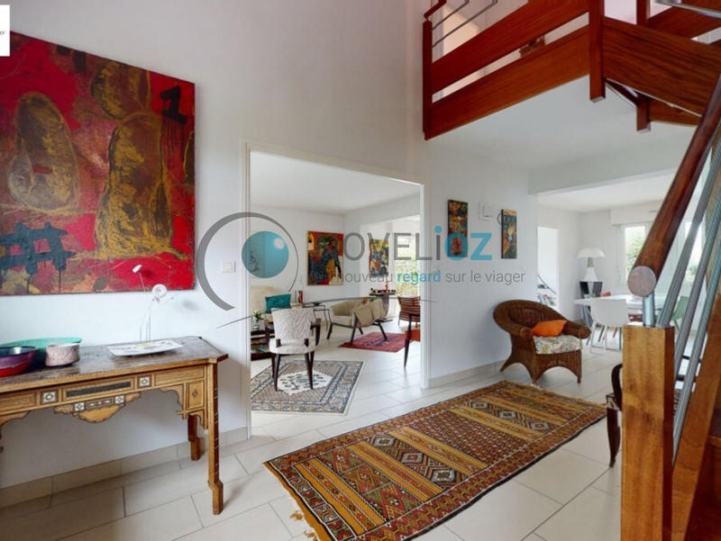 Viager - Maison - 173 m² - 6 pièces