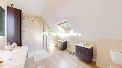 Maison - 114 m² - 5 pièces