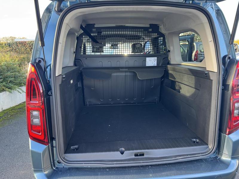 Opel Combo Xl 1.5 Hdi 130 Eat8 Elegance