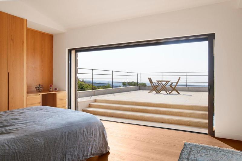 Villa - 260 m² - 7 pièces