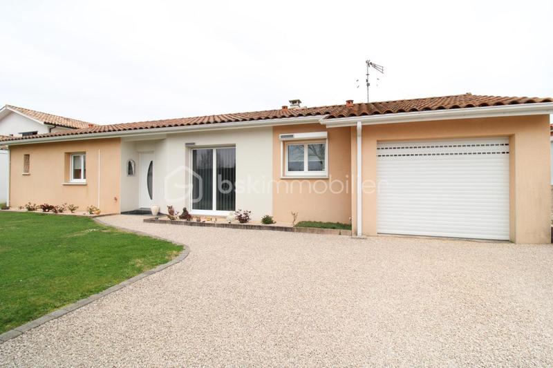 Maison - 96 m² - 4 pièces