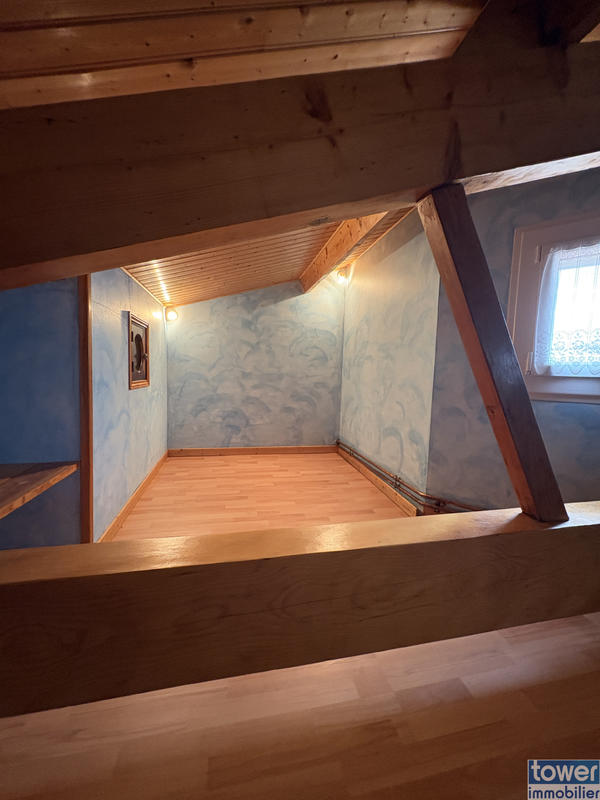 Maison - 102 m² - 5 pièces