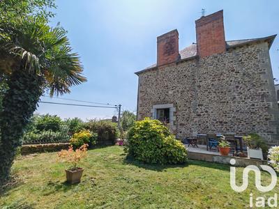 Maison - 155 m² - 6 pièces