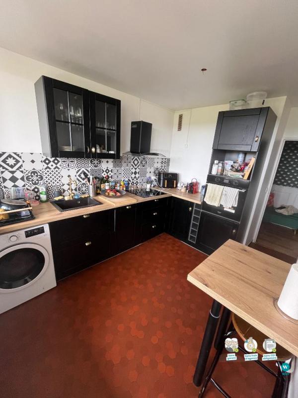 Appartement - 82 m² - 3 pièces