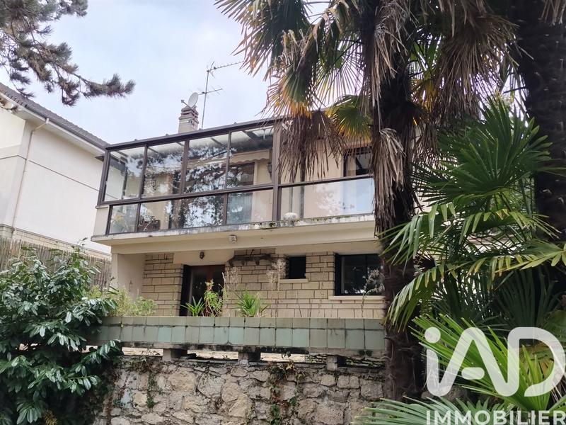 Maison - 122 m² - 5 pièces