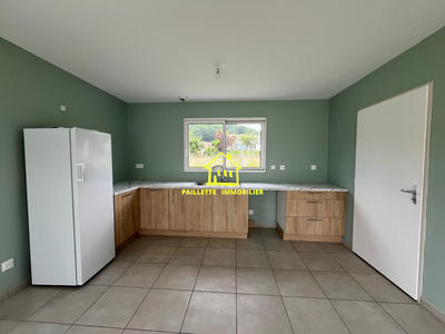 Maison - 87 m² - 4 pièces