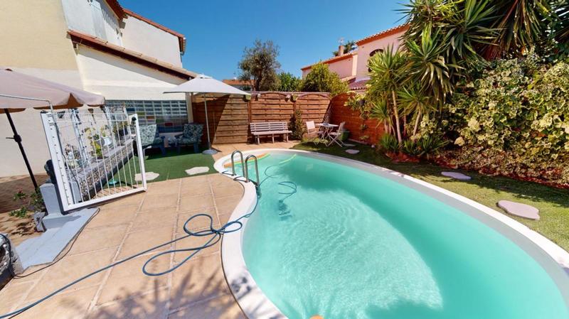 Villa - 90 m² - 4 pièces