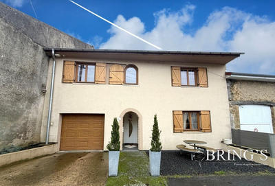 Maison - 273 m² - 7 pièces