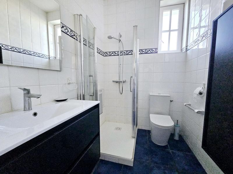 Maison - 86 m² - 6 pièces