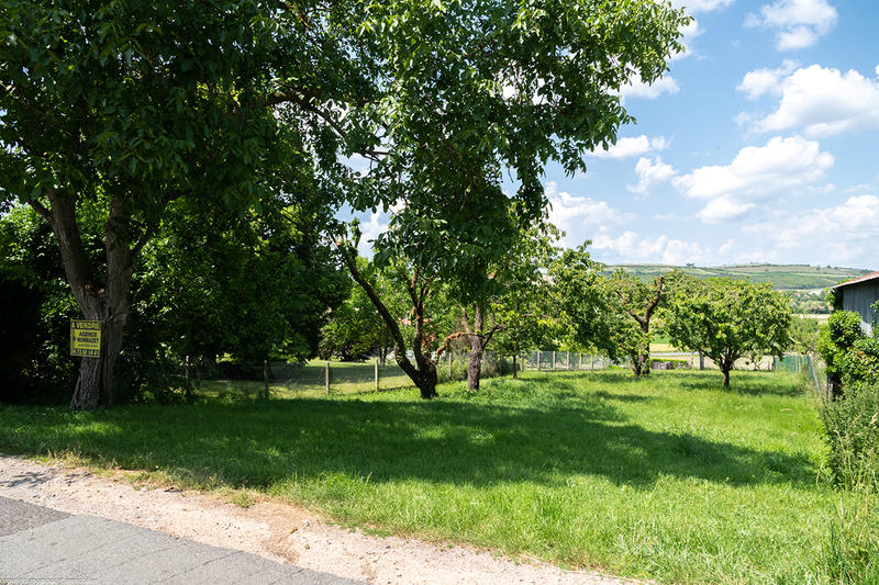 Terrain constructible - 1 000 m²