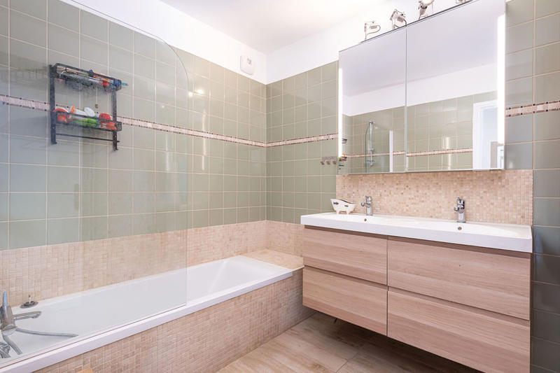 Appartement - 118 m² - 6 pièces