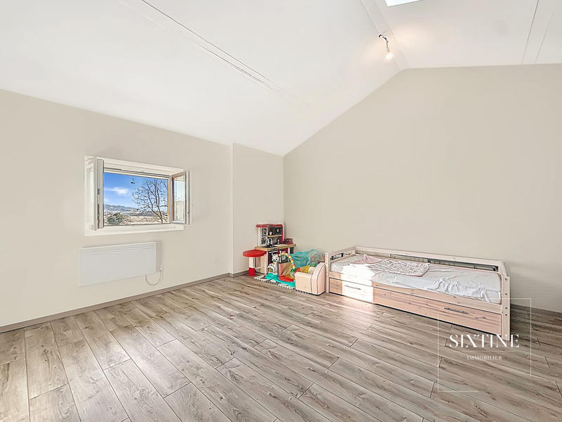 Maison ancienne - 133 m² - 4 pièces