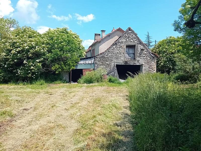 Maison - 104 m² - 6 pièces