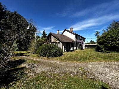 Propriété - 177 m² - 5 pièces