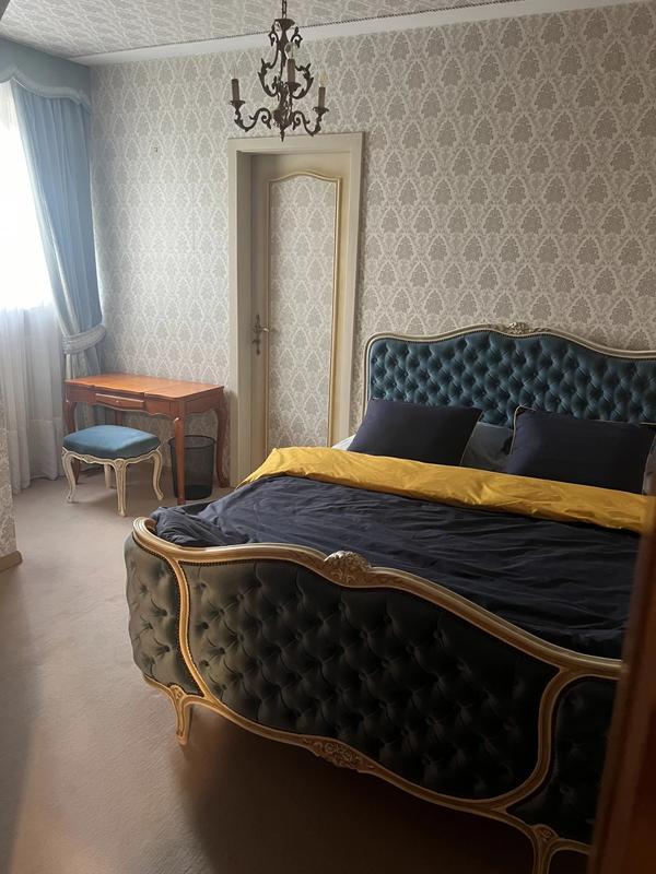 Maison - 200 m² - 5 pièces