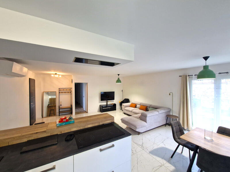 Maison - 100 m² - 4 pièces