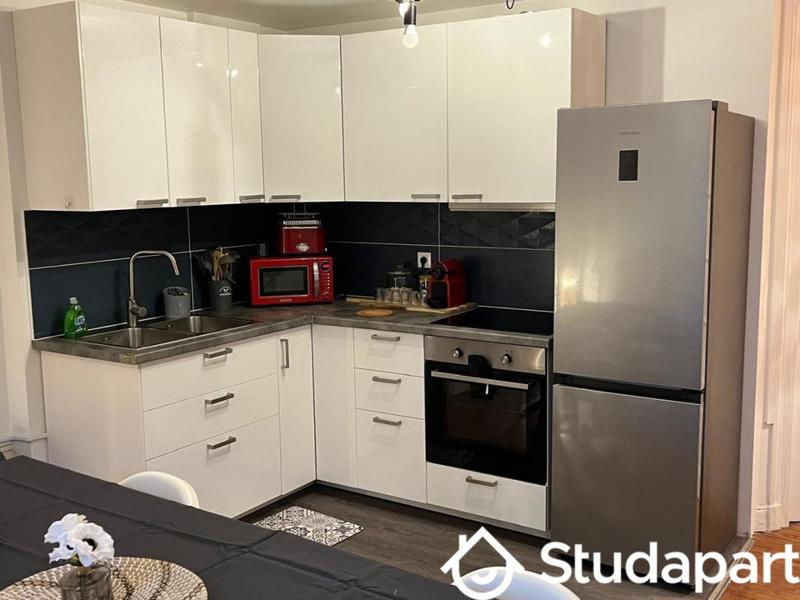 Appartement - 88 m² - 5 pièces