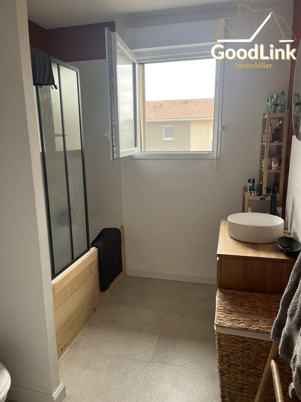 Maison - 80 m² - 4 pièces