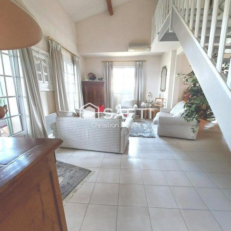 Duplex - 77 m² - 4 pièces