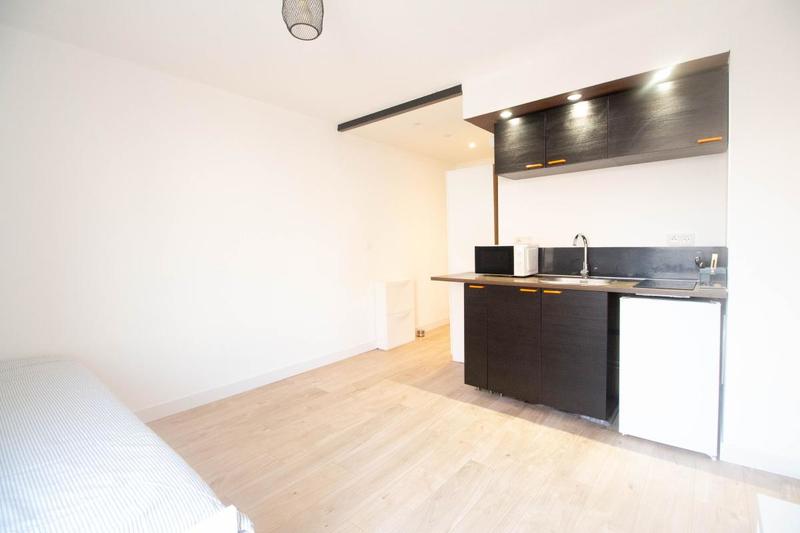 Studio - 18 m² - 2 pièces