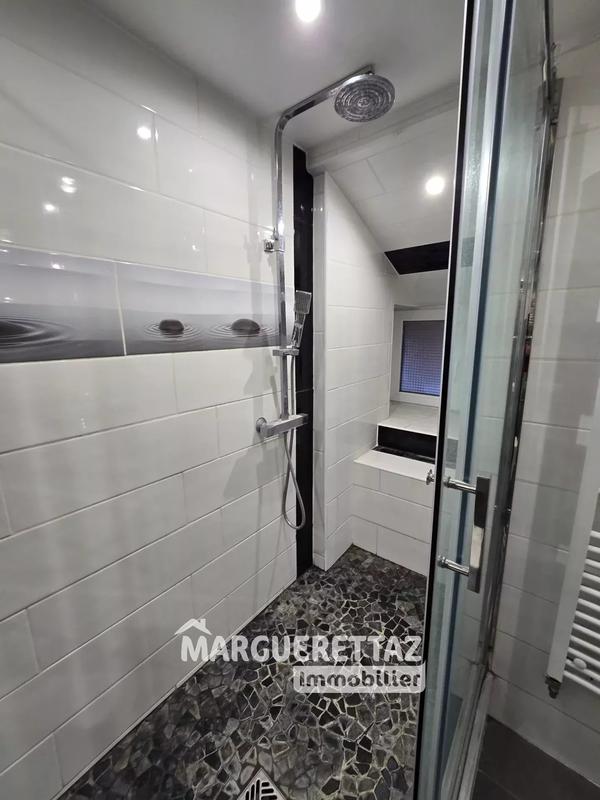 Ferme - 223 m² - 7 pièces