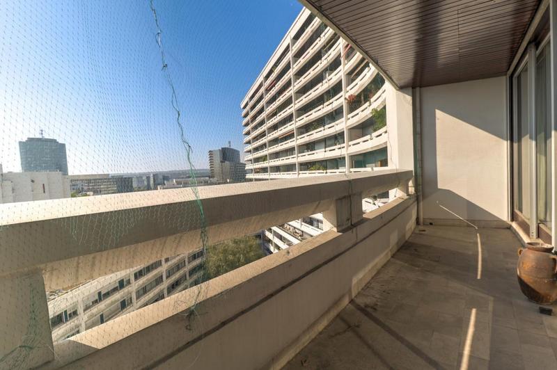 Appartement - 77 m² - 3 pièces