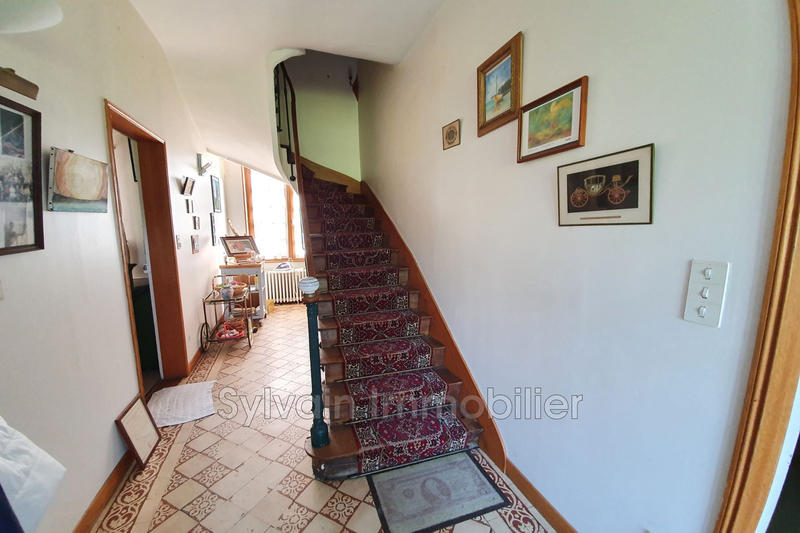 Maison - 231 m² - 11 pièces