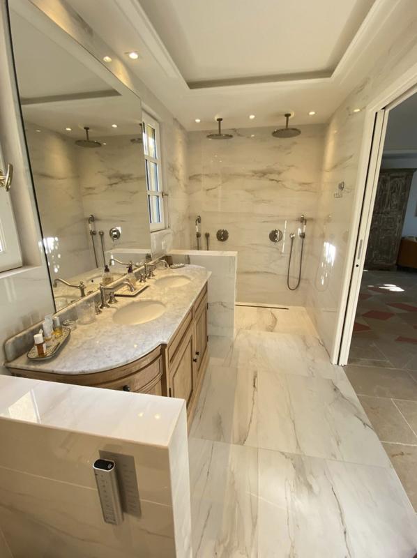 Villa - 262 m² - 6 pièces