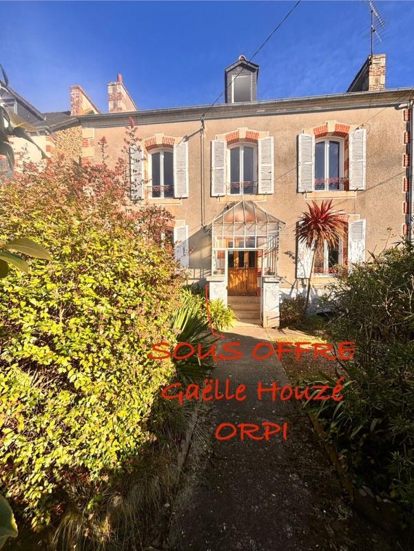 Maison - 94 m² - 4 pièces