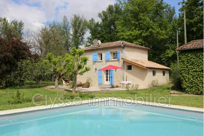 Propriété - 217 m² - 8 pièces