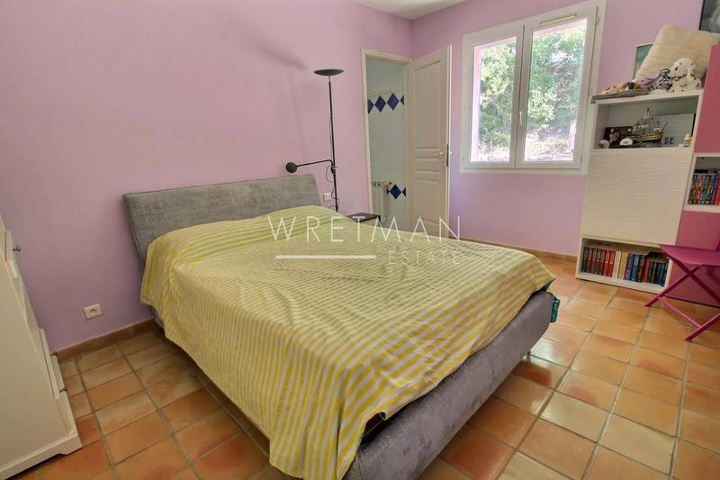 Villa - 168 m² - 5 pièces