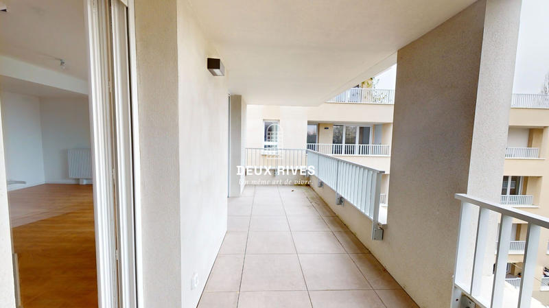 Appartement - 82 m² - 4 pièces